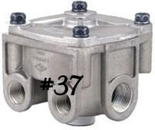 Load image into Gallery viewer, Air Valves / Truck - Trailer